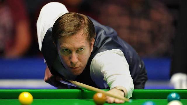 鲁本·阿莫林的曼联体系为何在边翼卫位置频频受阻？危机或将进一步加剧！