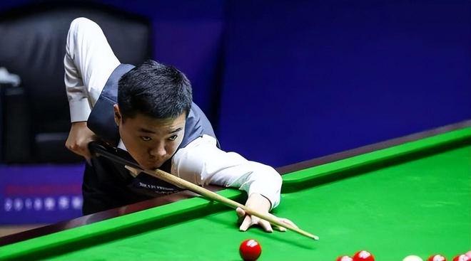 荷媒：范黑克不想与布莱顿续约，热刺和纽卡在关注他的情况